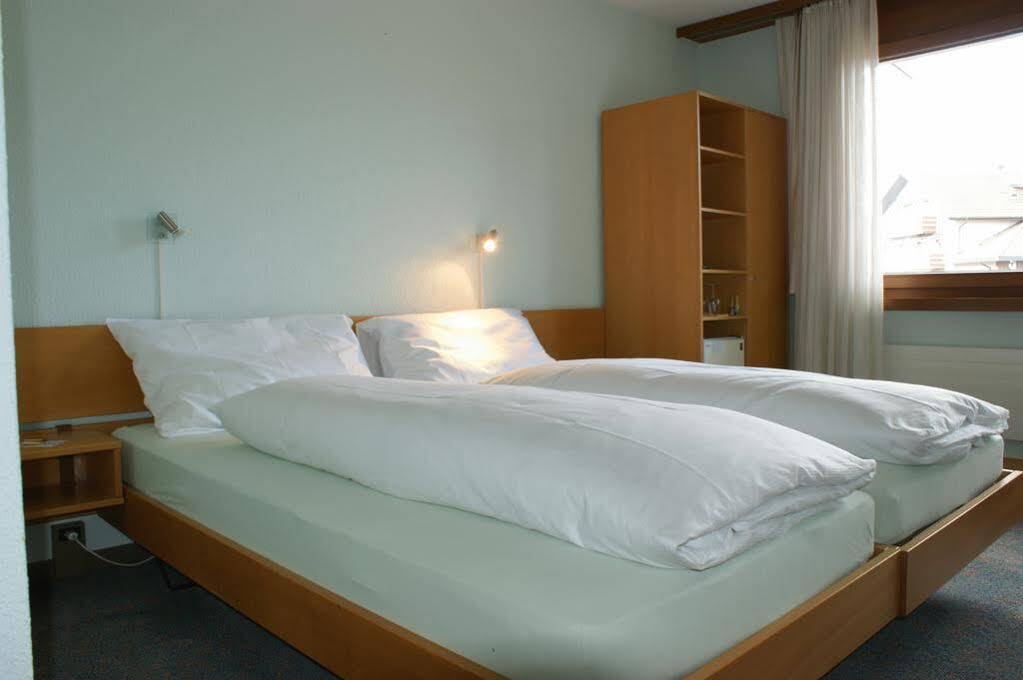 Hotel Sonne - Self Check-In Schwarzenburg Eksteriør billede